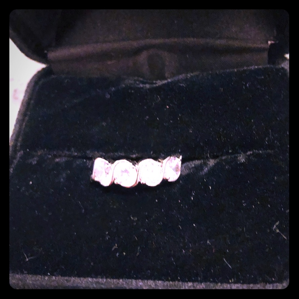 4 stone Swarovski crystal ring, never worn, size 6